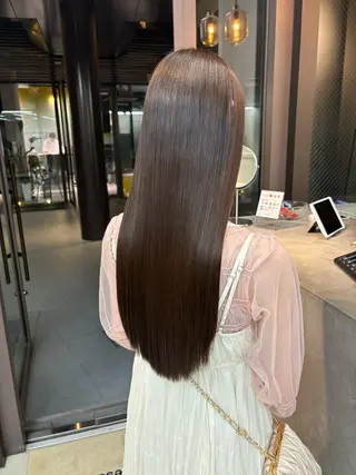 ロング 艶髪ストレート/ 理美容師/ショウキのヘアスタイル