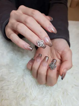 ネイル ☺︎山部 志麻☺︎のネイルデザイン