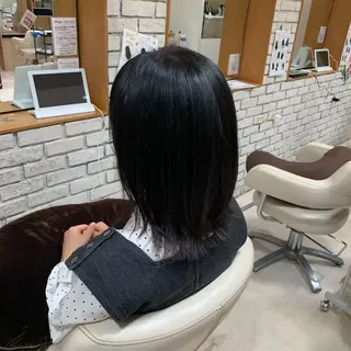 セミロング 宮本 季奈のヘアスタイル