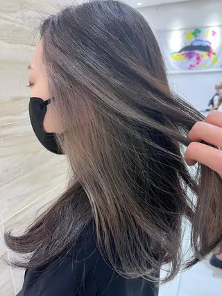 カラー G.O.A.T hair所属・Karen ✂︎GOAThairのヘアスタイル
