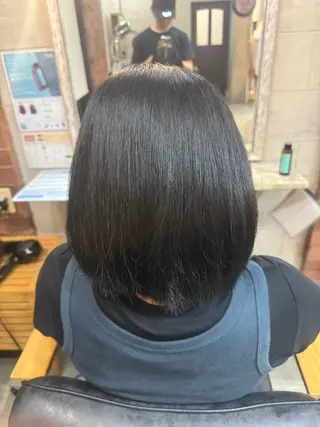 カラー LUAU岡本所属・大森 永遠のヘアスタイル