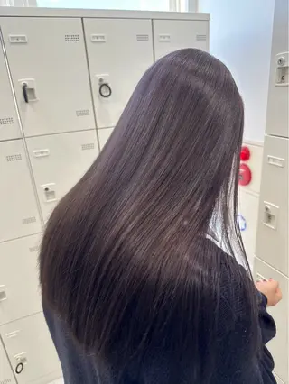 ロング カラー 透けるやわらか艶髪♡ ナチュラルストレートのヘアスタイル