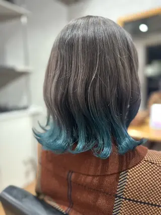 ミディアム ✂️秋葉原 🤍YURI🤍のヘアスタイル