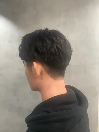 メンズ CYAN  京都駅前店所属・春名 典瑚のヘアスタイル