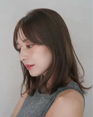 ミディアム カラー レイヤーカット/ くびれヘア佐藤大空のヘアスタイル