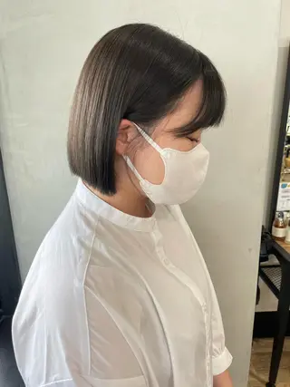 ショート Megu/ベージュ/ 透明感カラーのヘアスタイル