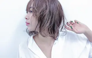 ショート カラー THE AWESUM所属・メンズスタイル強化中 TONNY(トニー)のヘアスタイル