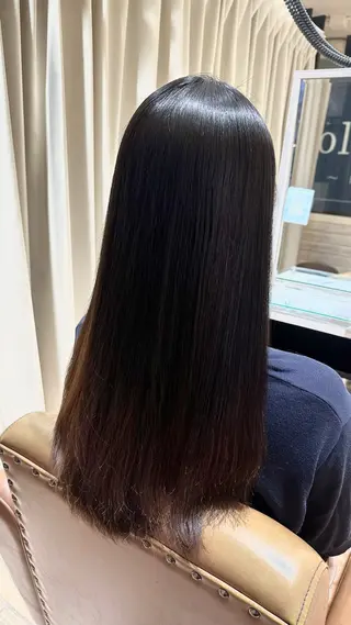 ロング パーマ 江口 侑理加のヘアスタイル