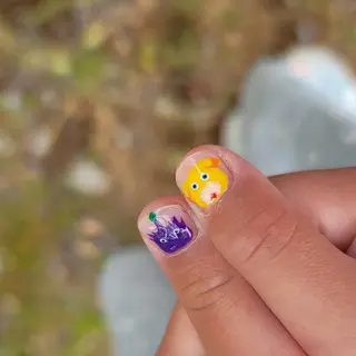 ネイル 🌲🌳🚪iiit o🌲🌳🌲のネイルデザイン