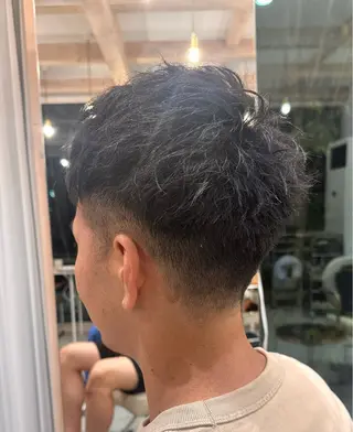 ショート メンズ and c所属・NISHI （ニシ）のヘアスタイル