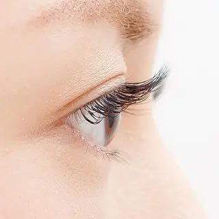 マツエク・マツパ ヘアークリエーションミーク本店所属・♢МИГ (ミーク)♢のマツエク・マツパデザイン