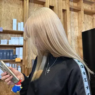 ロング 🧸ミルクティー /ブリーチ🫧あずみのヘアスタイル