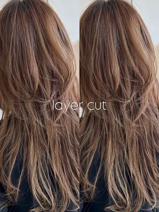 セミロング ナガヨ キョウカのヘアスタイル