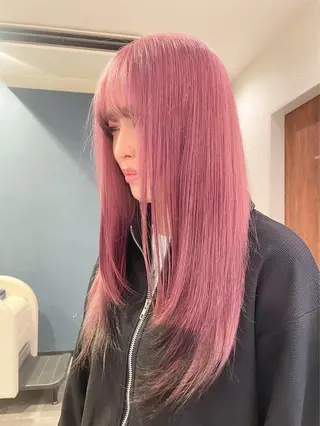 カラー 長尾菜々美🐰 ／ハイトーンカラーのヘアスタイル