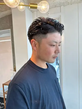 パーマ メンズ 八谷 将平のヘアスタイル