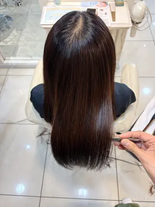 セミロング 縮毛矯正 高橋佑のヘアスタイル