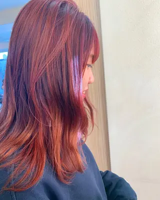 セミロング DiMPlE  ディンプル所属・🌸スタイリスト 山浦美恵のヘアスタイル