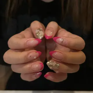 ネイル A. Hashimotoのネイルデザイン