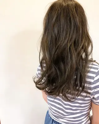 ロング 鈴木 隼人のヘアスタイル