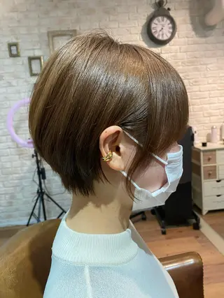 ショート カラー アンソニー ショウゴのヘアスタイル