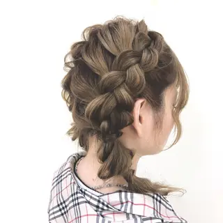 セミロング ヘアアレンジ これた🧸ヘアメ職人 ♡髪質改善♡カラーのヘアスタイル