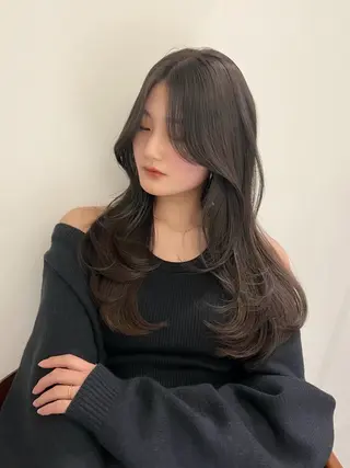 ロング 長尾 理子のヘアスタイル