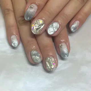 ネイル Bianca笹塚🩵 UMEHARAのマツエク・マツパデザイン