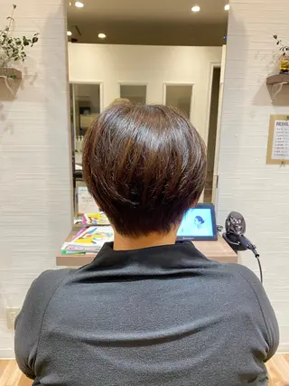ショート イシカワ ユウタのヘアスタイル