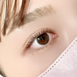 マツエク・マツパ eyelash salon M所属・M. yuinaの眉毛・アイブロウイメージ