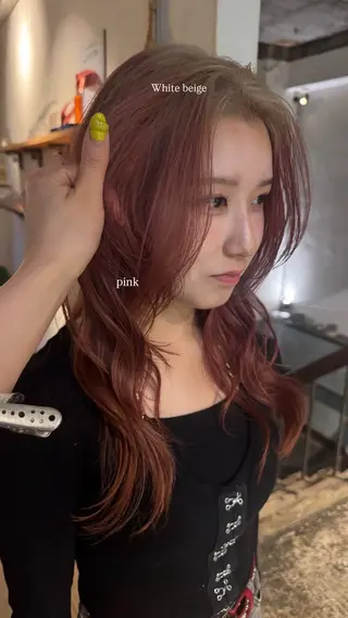 セミロング HIKARIS 長澤彩のヘアスタイル