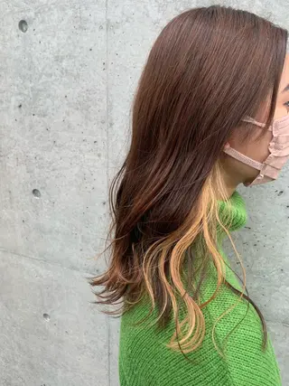 セミロング カラー パーマ ヘアアレンジ putri 川邉 優花のヘアスタイル