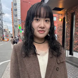 ロング パーマ Lilu しずくのヘアスタイル