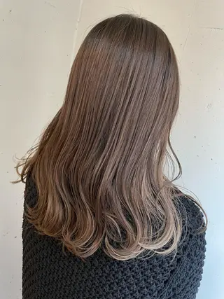 カラー amie上尾【アミ】 RINAのヘアスタイル