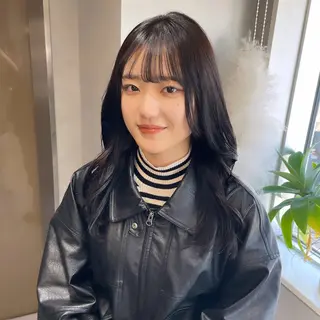 ロング カラー Rui/透明感カラー 暖色/レイヤーカットのヘアスタイル