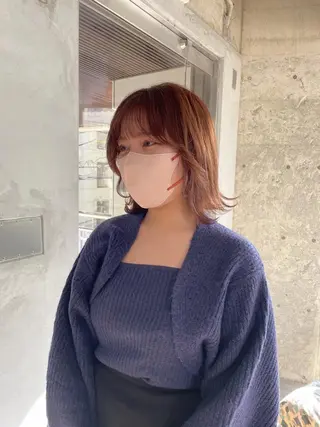 ミディアム カラー 髙橋一哉　ブリーチ/ ベージュカラーのヘアスタイル