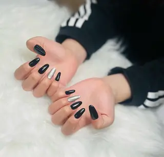 ネイル salon de pipi.　okazaki所属・O. AKINAのネイルデザイン