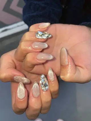ネイル IROHA NAIL Kurumi🪽🫧のネイルデザイン