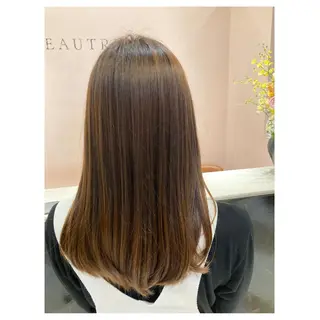ロング カラー ショートカット／ 明千のヘアスタイル