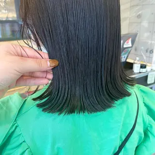 ミディアム カラー スナコザワ レナのヘアスタイル