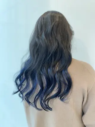 ロング ✂︎デザインカラー YOSHIKI✂︎のヘアスタイル