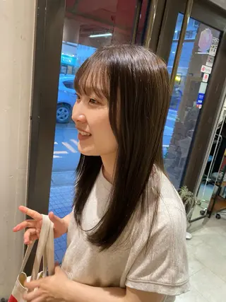 ミディアム rika 🪄透明感/艶髪のヘアスタイル