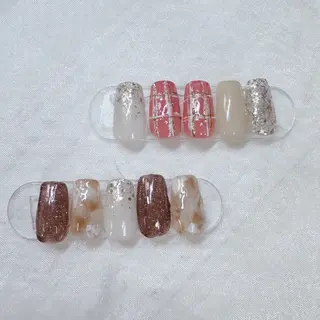 ネイル マルヤス化粧品店所属・maruyasu. yのネイルデザイン