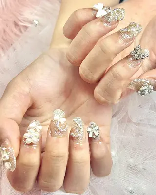 ネイル PINKY所属・PINKY♡ YUIのネイルデザイン