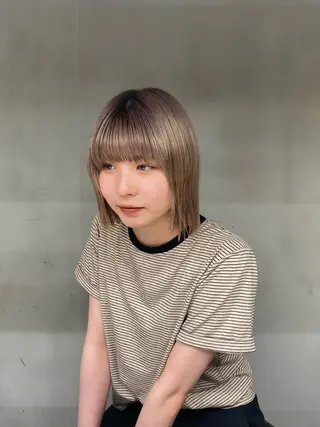 ミディアム カラー noa/ 渋谷のヘアスタイル