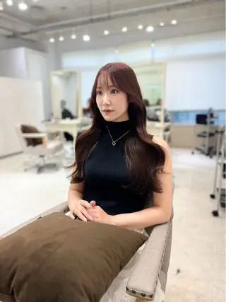 ロング 髪質改善韓国レイヤー SHIORI🦋のヘアスタイル