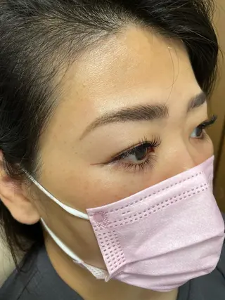 アイブロウ Lian de FLOAT所属・西山 英美佳の眉毛・アイブロウイメージ