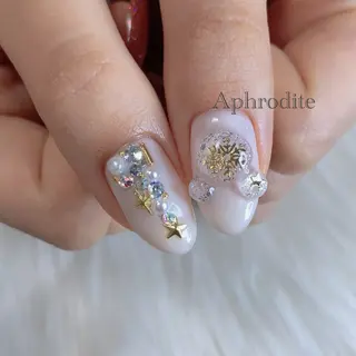 ネイル Aphrodite パラジェル認定サロンのネイルデザイン