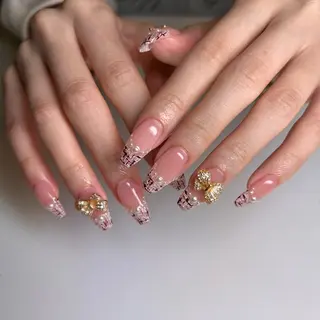 ネイル 恒川 みなみのネイルデザイン