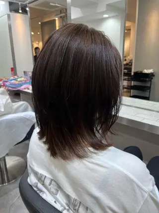 ミディアム Ｖｉｏｔ  銀座 樋口 桃佳のヘアスタイル