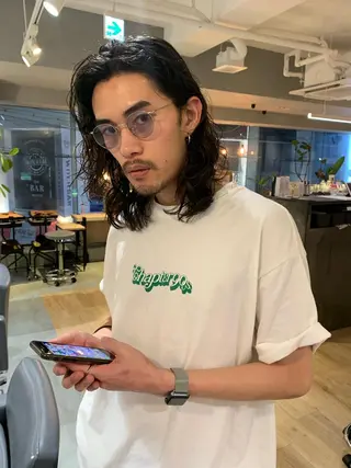 ミディアム カラー 美髪・シールエクステ ホソタニリョウコのヘアスタイル